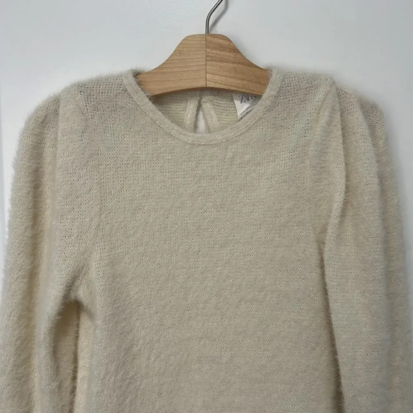 Zara Kids girls cream long sleeve fuzzy sweater size 10 - Picture 2 of 9